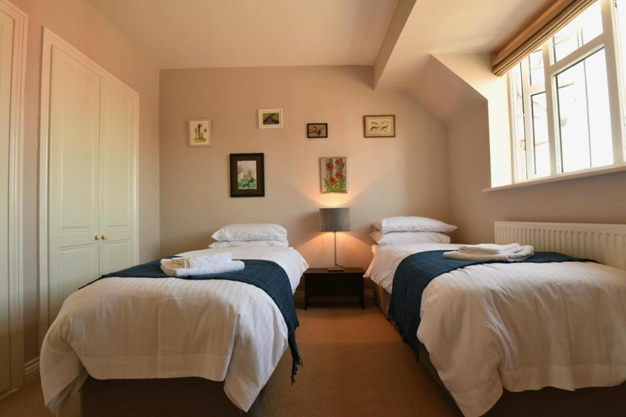 47 Wetherby Way, 3 Bedrooms, Sleeps 6, Easy Walk To Town, Parking, Self Catering, Great View Stratford-upon-Avon Buitenkant foto