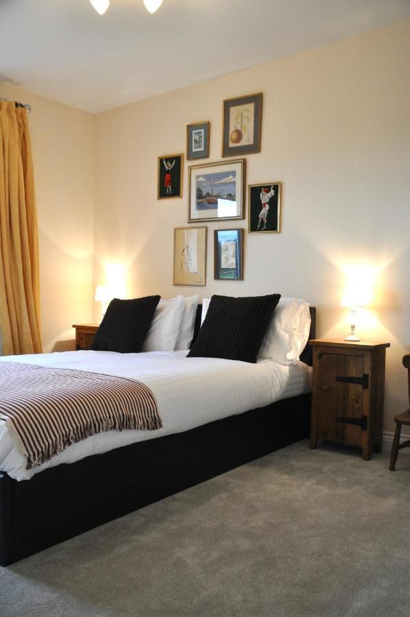 47 Wetherby Way, 3 Bedrooms, Sleeps 6, Easy Walk To Town, Parking, Self Catering, Great View Stratford-upon-Avon Buitenkant foto
